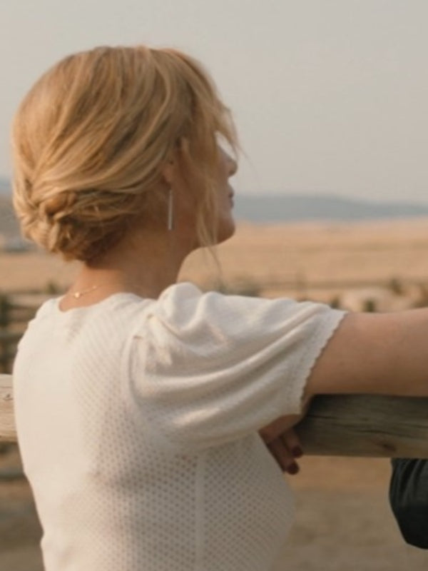 Kelly Reilly Yellowstone S05 White Cardigan WorthVee